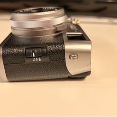 x100f 本体の画像