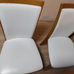ニトリ　ダイニングテーブル　4人掛けの画像