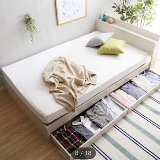 【お譲り先決定してます】シングルベッドフレーム