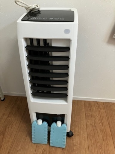 美品　匂いもありません　冷風機