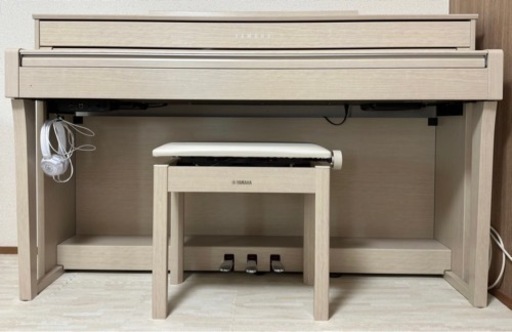 ほぼ未使用電子ピアノ　ヤマハ　CLP-645WA  
