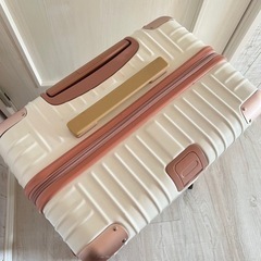 旅行・出張 キャリーケース  ／  スーツケース （大）の画像
