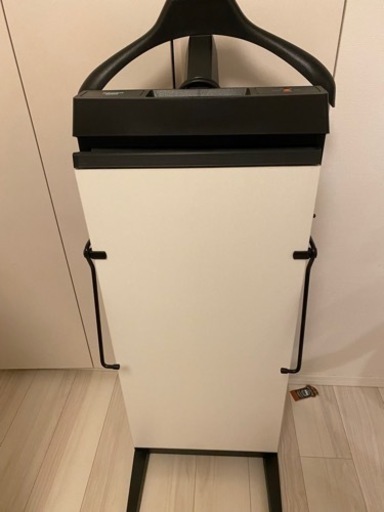 ズボンプレッサー　Corby 300