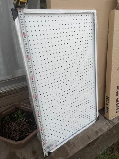 有孔ボード(マグネット)2点