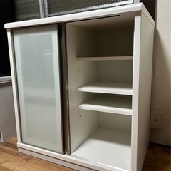 ニトリ？の食器棚