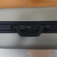 キャリーケース(決まりました)の画像