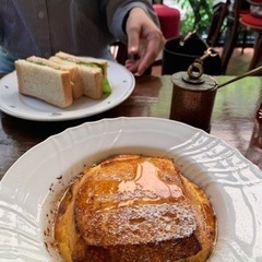 カフェや図書館で勉強・読書