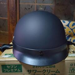   半帽      XXL 60～62 ぐらい    試着のみの、ほぼ新品         現状優先       配送不可   原付やｱﾒﾘｶﾝにの画像