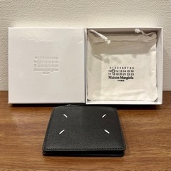 【MAISON MARGIELA】メゾンマルジェラ 二つ折り財布...