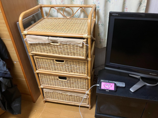 ★新年初売り！　その51★ 籐の4段チェスト！