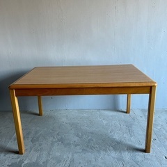 ダイニングテーブルあげます。の画像