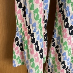 ワンピース　Mサイズ　長袖　薄手　猫の画像