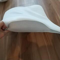 幅広枕(カバー無し)差し上げます❗️の画像