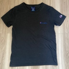 Champion トップス　Tシャツ