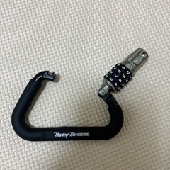 ハーレー純正【52200003】 ヘルメットロック・カラビナスタイルの画像