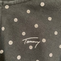 Tommyパーカーの画像
