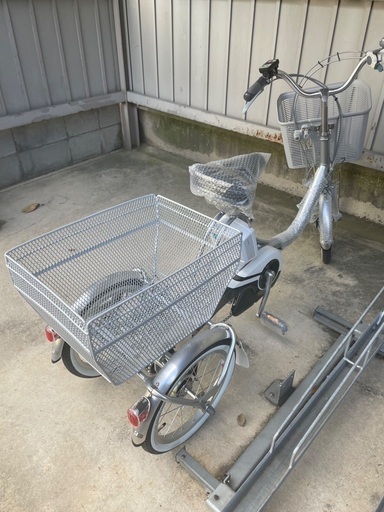 三輪電動アシスト自転車