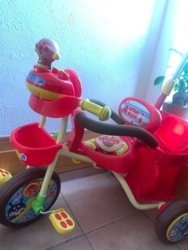 アンパンマン 三輪車 アンパンマンデラックスⅡ 高品質 サンシェード付き