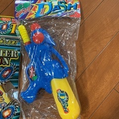 新品　水遊びセット🔫⚽️の画像