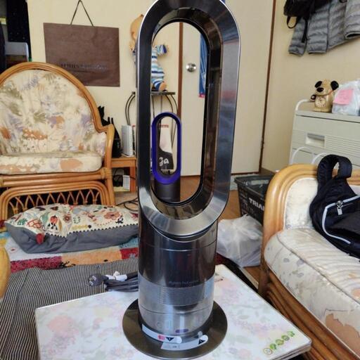 今週末迄取引限定値下げ8000円〜6000円 Dyson　HOT・COOLセラミックファンヒーター　AM05　【1】