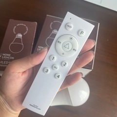 LEDライト　リモコン付き　Ｅ26✖️４つの画像