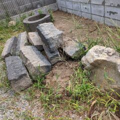 【タダ】庭石・造園用の灯籠ゆずります。の画像