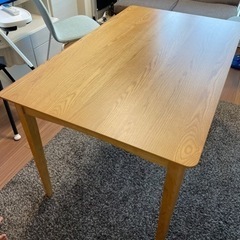 ダイニングテーブル（オーク材、幅120×奥75×高71cm）