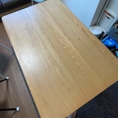 ダイニングテーブル（オーク材、幅120×奥75×高71cm）の画像