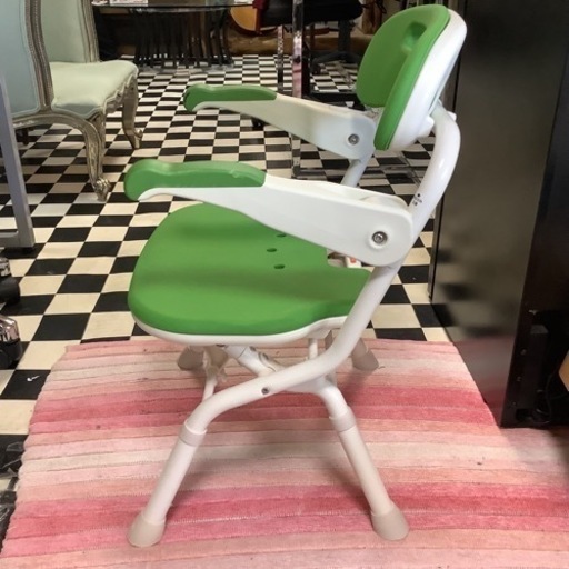【リサイクルサービス八光】耐荷重100kg　アロン化成　安寿　折りたたみシャワーベンチ　FSフィット　グリーン