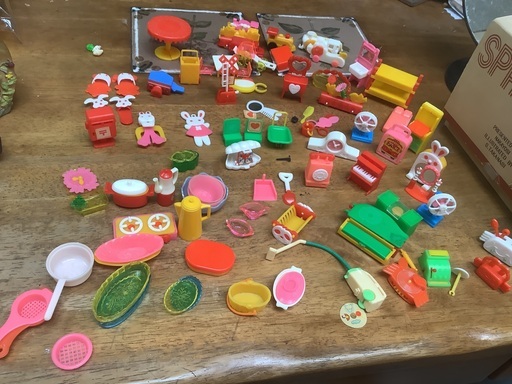 昭和40〜50年代のグリコのおまけです。