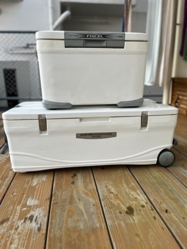 クーラーボックス　シマノ　ホエール　フィクセル