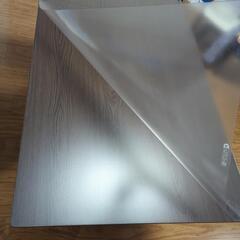 ダイニングテーブル2〜4人用木製折り畳み機能有の画像