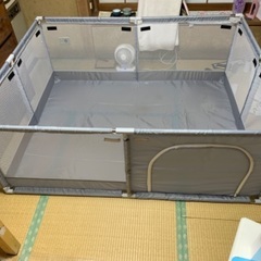 ベビーサークルの画像