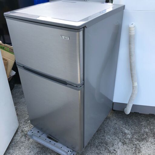２０１９年製　ヤマダ電機  冷蔵庫 2ドア 90L  右開き YRZ-C09G1(S)