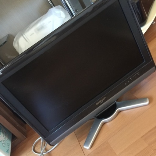 SHARP AQUOS 20インチ カラーテレビ