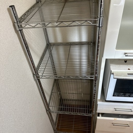 スチールラックです。