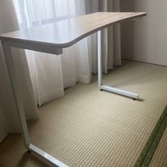 パソコンデスク