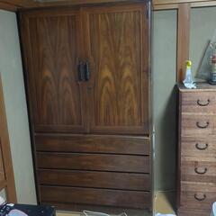 着物タンスさしあげます