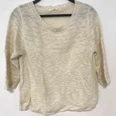 透け感セーター