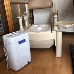 安寿のポータブルトイレKX-SDR シャワー•快適脱臭付