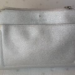 断捨離　シルバー　ショルダーバック