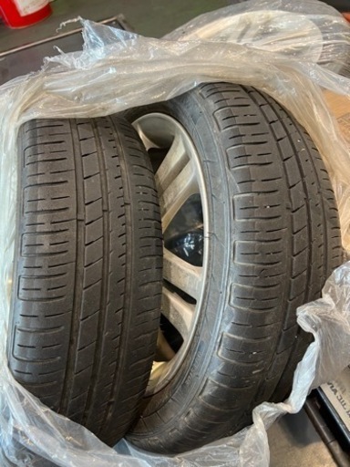 タイヤホイールセット 受け取り決まりました。