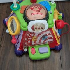 トイローヤル　知育　いたずらボックス