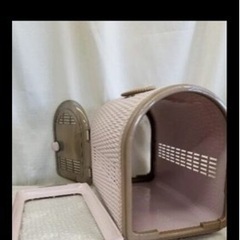 ペットキャリーの画像