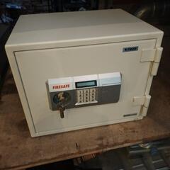 EIKO エーコー 耐火金庫 テンキー式 ES-9PKW 27k...