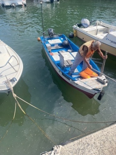 長崎発　船体動画あり、走行動画あり、エンジン絶好調セル付きヤマハ9.9馬力船体ヤマハ発動機速度13ノット）