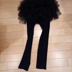 レギンス付きチュールスカートの画像