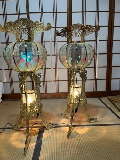 お盆　灯篭