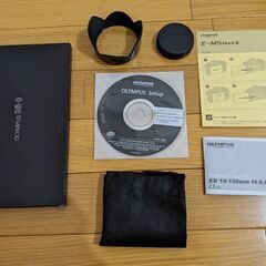 オリンパス OM-D 空き箱、マニュアル、部品の画像