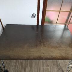 ダイニングテーブル